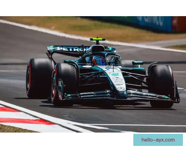 梅赛德斯赛车再度发力引领F1赛季激烈竞争格局