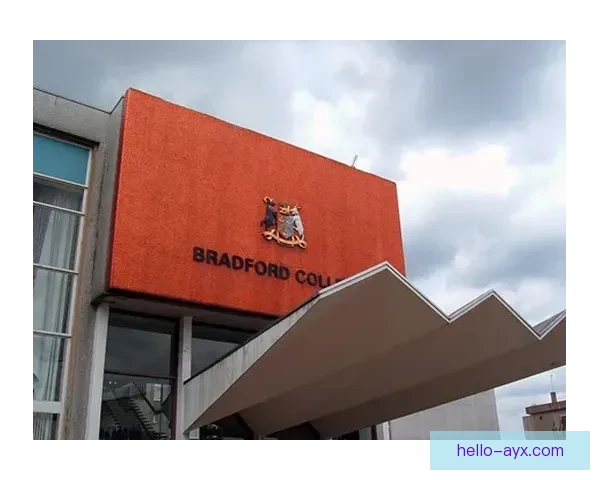 布拉德福德俱乐部周边生活与文化探索指南